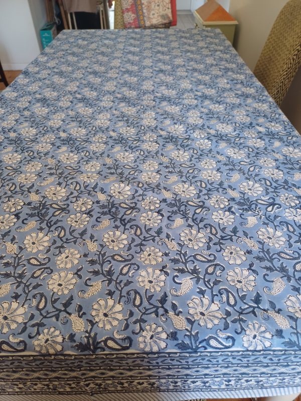 Table Cover Blue Floral Block Print Mughal - 8 seater - Image 5