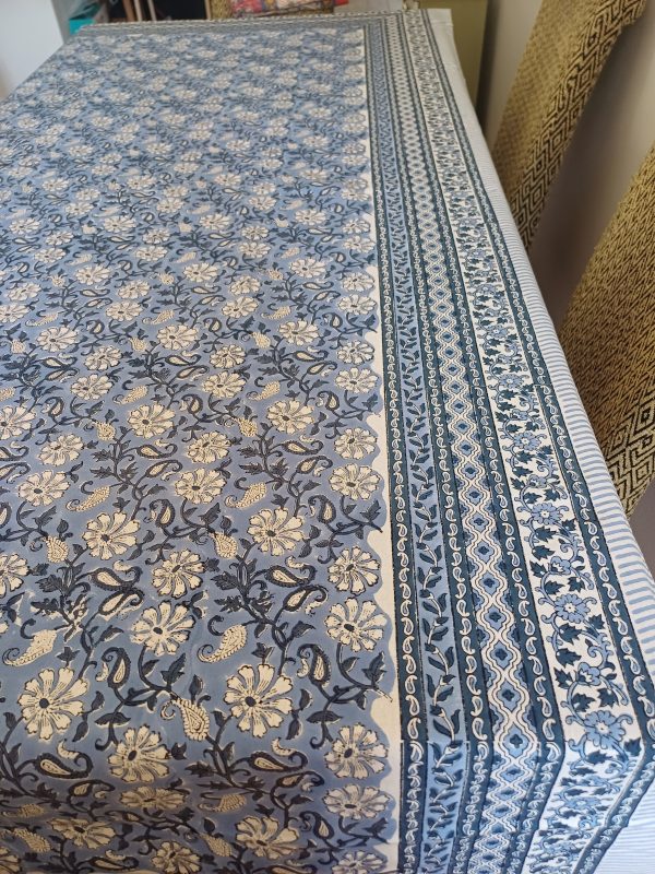 Table Cover Blue Floral Block Print Mughal - 8 seater - Image 4