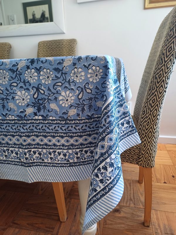 Table Cover Blue Floral Block Print Mughal - 8 seater - Image 3